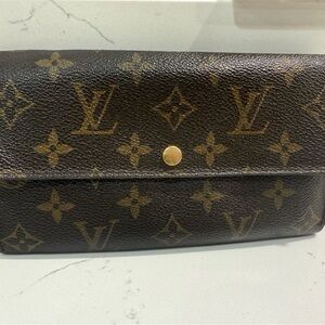 Louis Vuitton Black and Gold Monogram Wallet